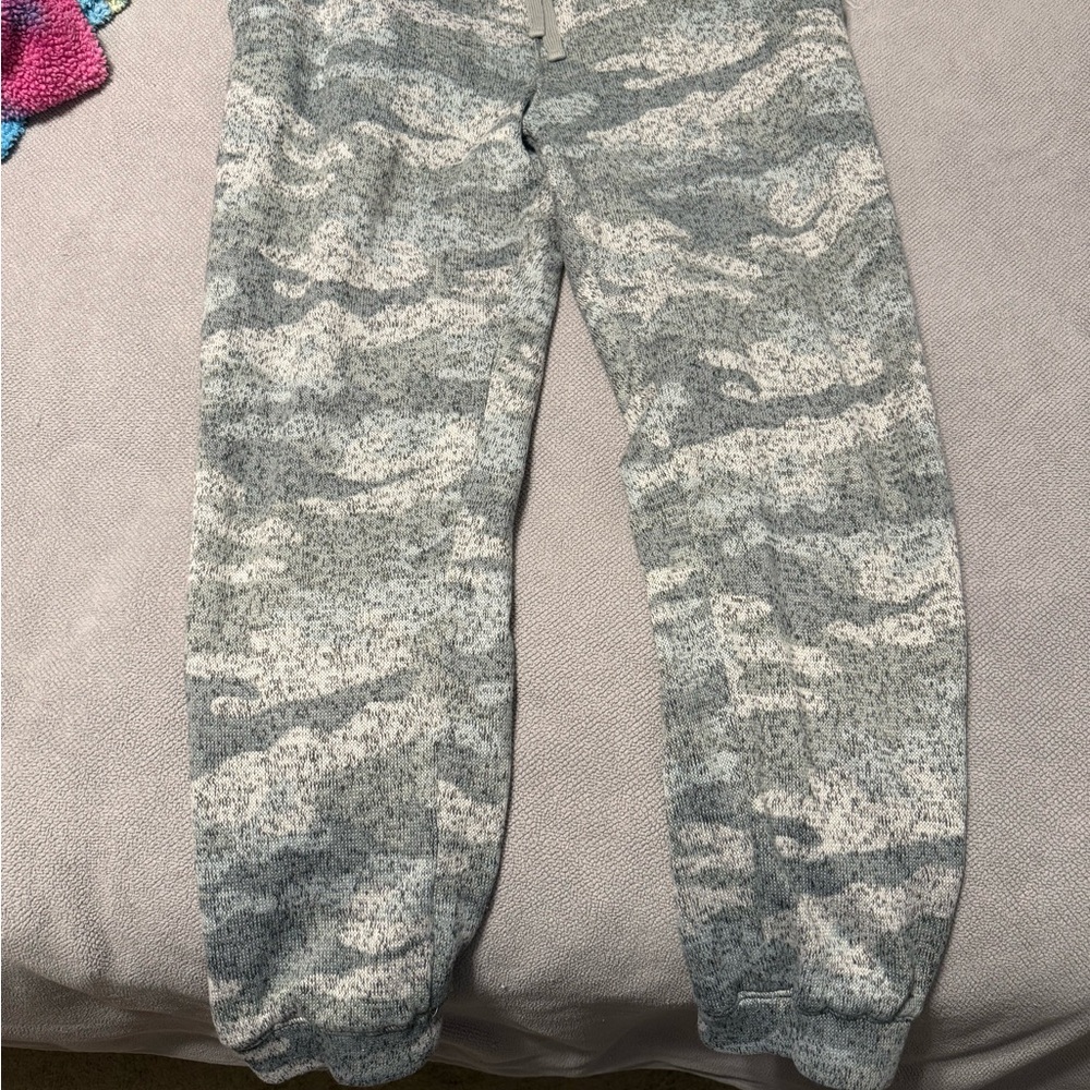 L.L. Bean Camo Sweatpants in Gray